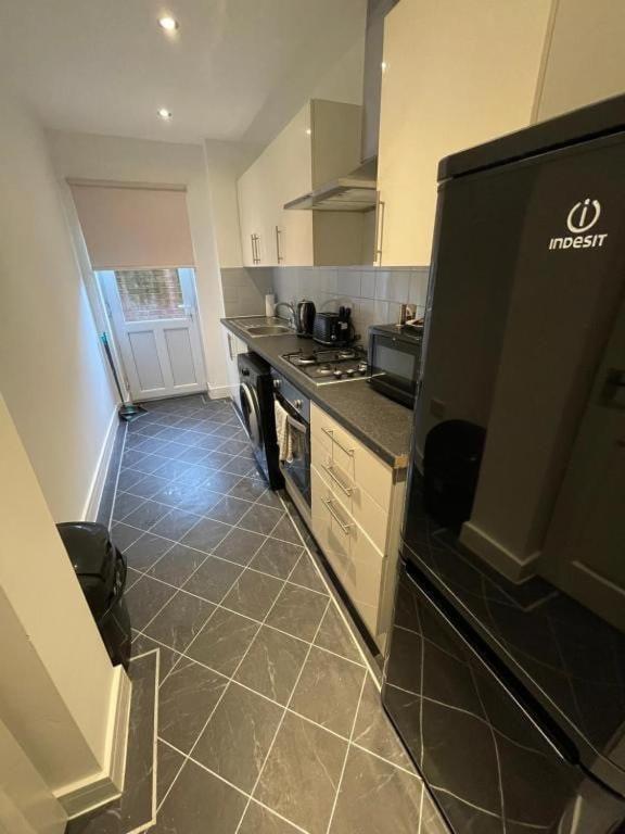 Two Bedroom House Free Parking Liverpool Dış mekan fotoğraf